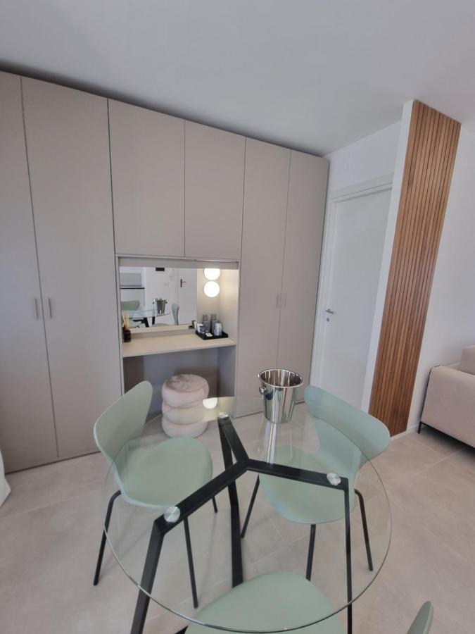 Reale Apartments Terracina Eksteriør billede
